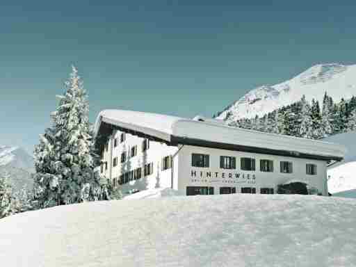 Hinterwies  Ski In / Lodge / Dine