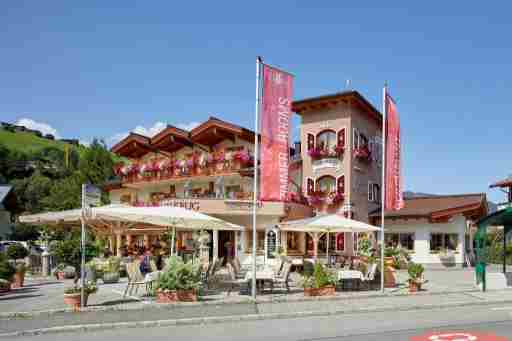 Dorfkrug Kaprun inklusive Zell am See-Kaprun Sommerkarte und Tauern Spa Eintritt nach Verfügbarkeit