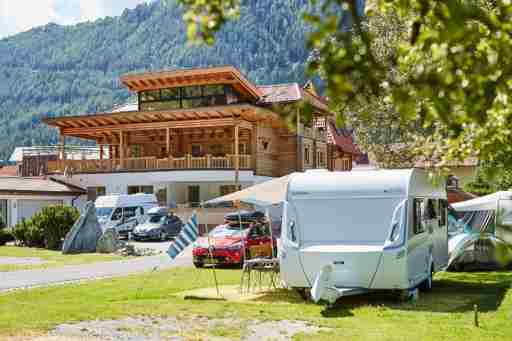 Camping Dreiländereck Blockhütten & Apartments