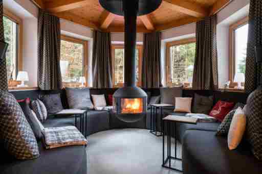 Designferienhaus Luxus Bergchalet XXL Ski In-Out Snow Space Wagrain Flachau