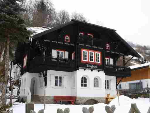 Spacious Villa in Zell am See near Ski Area