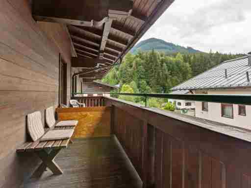 Charming Apartment in Saalbach-Hinterglemm with Parking