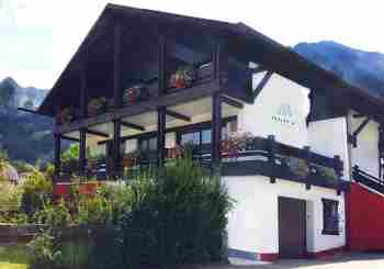 Chalet M