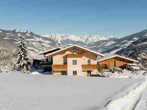 Large Apartment in Sankt Johann im Pongau near Ski Area