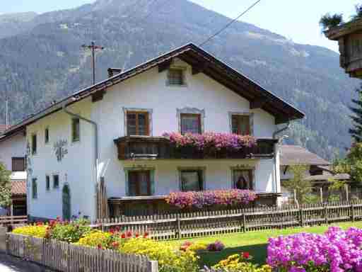 Apartment in Fügen/Zillertal 836