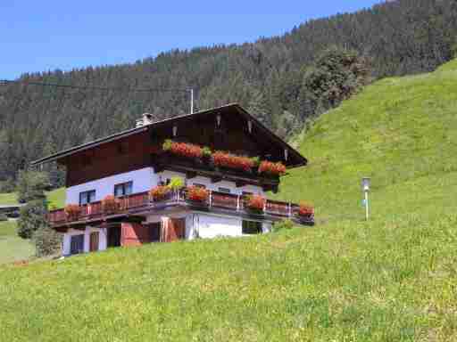 Apartments in Bruck am Ziller/Zillertal 857