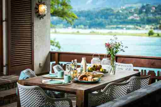 Ferienhaus Faakersee Hideaway am See by Seebnb