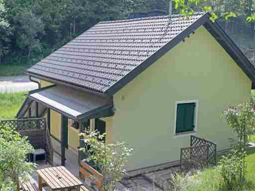 Cosy Holiday Home in Waldbach near Totter Mann