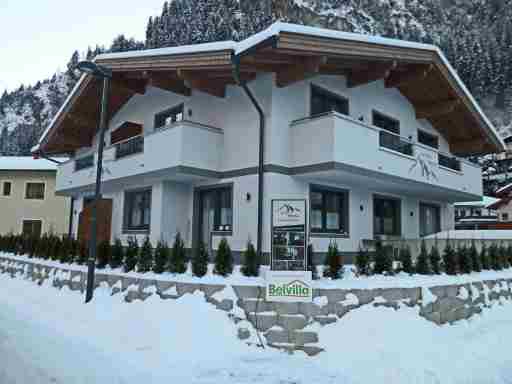 Luxurious Apartment near Four Ski Lifts in Mayrhofen