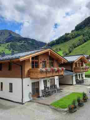 Hochalmbahnen Chalets Rauris 1-11 WE2, Maislaufeldweg 1k OG