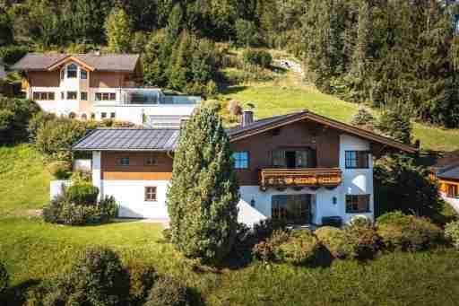 Chalet Crown of the Alps