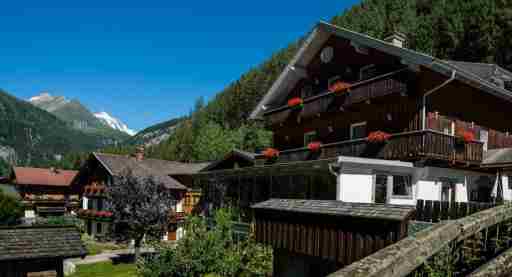 Landhaus Alpenrose - Feriendomizile Pichler