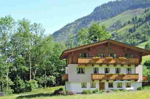 Apartment in Fusch an der Glocknerstraße in nature