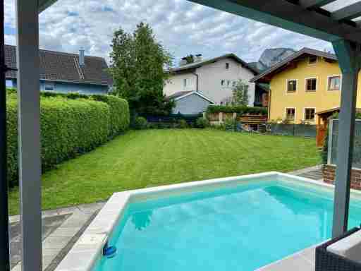 Haus mit Pool nahe der Stadt Salzburg