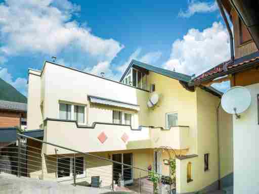 Apartment in Sautens with a roof terrace and barbecue