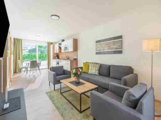 Welcoming Apartment in Sautens with Terrace and Garden