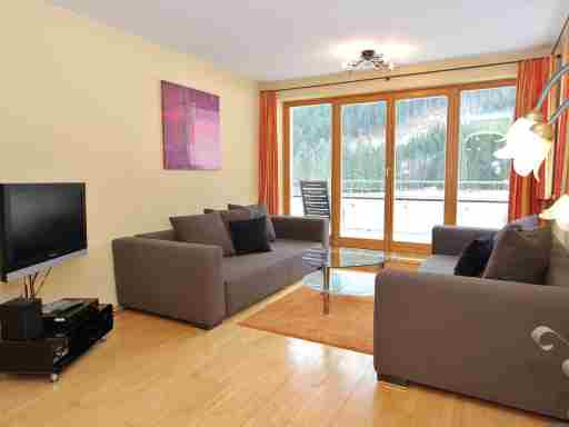 Cozy Apartment in Saalbach-Hinterglemm with Terrace