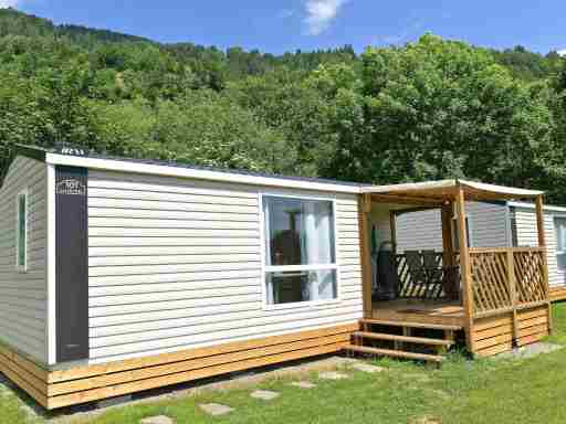 Charming Mobile Home in Sachsenburg with Garden