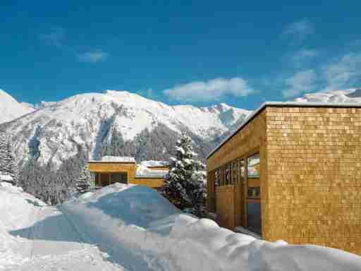 Chalet Gradonna Mountain Resort - KAX100