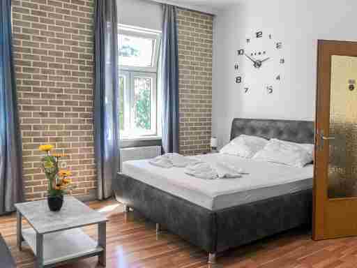 Cozy 2BR Apartment in Vienna Simmering