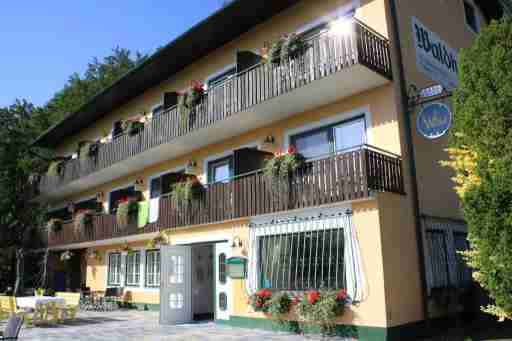 Gasthof-Pension Waldhof